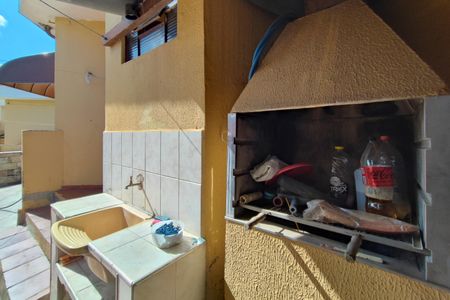 Casa à venda com 400m², 4 quartos e 3 vagas Casa à venda com 400m², 4 quartos e 3 vagasÁrea Externa