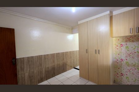 Casa à venda com 280m², 3 quartos e 5 vagas Casa à venda com 280m², 3 quartos e 5 vagasQuarto 2