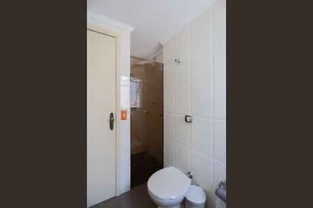 Apartamento à venda com 116m², 3 quartos e 2 vagas Apartamento à venda com 116m², 3 quartos e 2 vagasBanheiro social