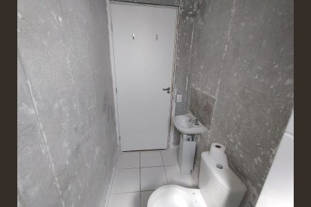 Apartamento à venda com 42m², 2 quartos e sem vaga Apartamento à venda com 42m², 2 quartos e sem vagaBanheiro