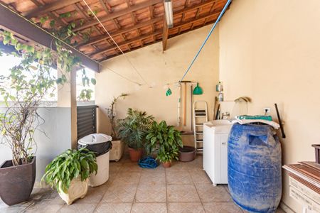 Casa à venda com 360m², 3 quartos e 2 vagas