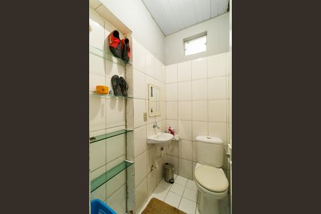 Casa à venda com 180m², 2 quartos e 3 vagasBanheiro da Suíte