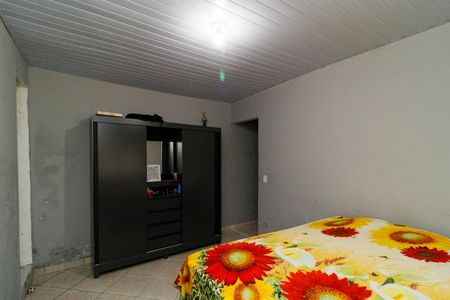 Casa à venda com 180m², 2 quartos e 3 vagasSuíte