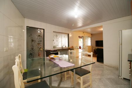 Casa à venda com 180m², 2 quartos e 3 vagasCozinha