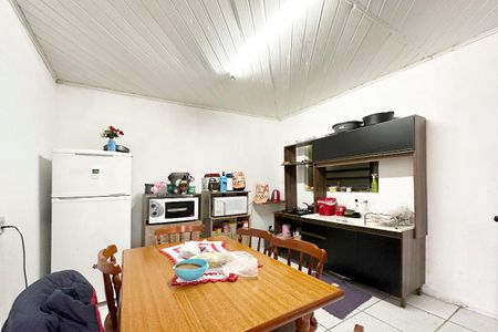 Casa à venda com 78m², 2 quartos e 1 vagaCozinha