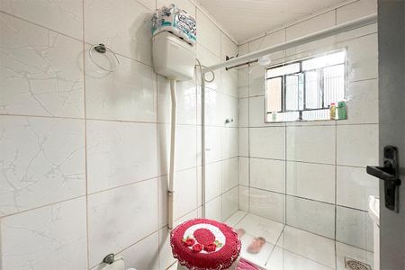 Casa à venda com 78m², 2 quartos e 1 vagaBanheiro