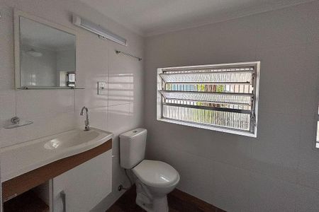 Casa à venda com 210m², 3 quartos e 2 vagas