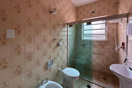 Casa à venda com 210m², 3 quartos e 2 vagas