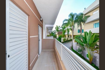 Casa de condomínio à venda com 250m², 3 quartos e 2 vagas