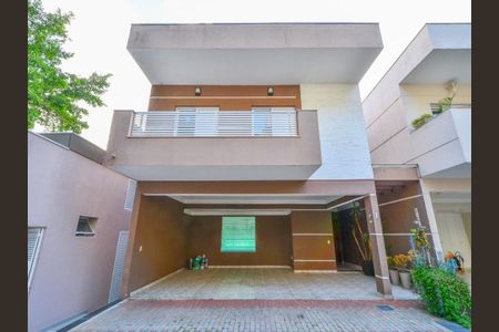 Casa de condomínio à venda com 250m², 3 quartos e 2 vagas