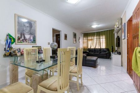 Casa de condomínio à venda com 101m², 3 quartos e 2 vagas