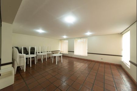 Apartamento à venda com 75m², 2 quartos e 1 vagaÁrea comum - Salão de festas