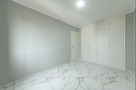 Apartamento à venda com 75m², 2 quartos e 1 vagaQuarto 2