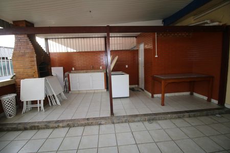 Apartamento à venda com 70m², 2 quartos e 1 vagaÁrea comum - Salão de festas e Churrasqueira