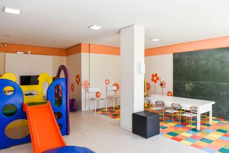 Apartamento à venda com 73m², 3 quartos e 1 vaga Apartamento à venda com 73m², 3 quartos e 1 vagaBrinquedoteca