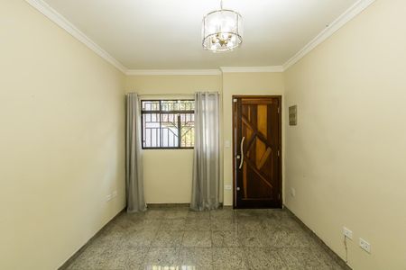 Casa à venda com 145m², 3 quartos e 2 vagas Casa à venda com 145m², 3 quartos e 2 vagasSala