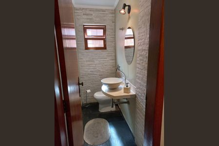 Casa à venda com 203m², 3 quartos e 2 vagas Casa à venda com 203m², 3 quartos e 2 vagasFoto 35