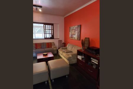 Casa à venda com 203m², 3 quartos e 2 vagas Casa à venda com 203m², 3 quartos e 2 vagasFoto 28