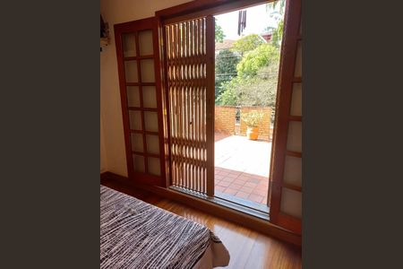 Casa à venda com 203m², 3 quartos e 2 vagas Casa à venda com 203m², 3 quartos e 2 vagasFoto 09