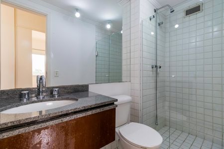 Apartamento à venda com 57m², 2 quartos e 1 vaga Apartamento à venda com 57m², 2 quartos e 1 vagaBanheiro
