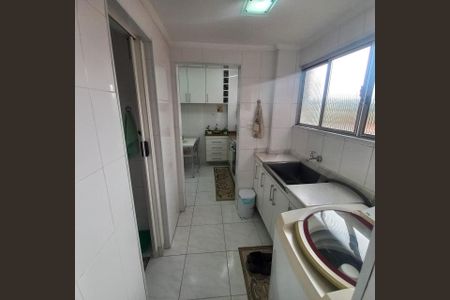 Apartamento à venda com 74m², 2 quartos e 1 vaga
