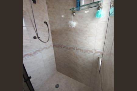 Apartamento à venda com 74m², 2 quartos e 1 vaga