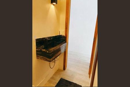 Casa à venda com 310m², 3 quartos e 2 vagas Casa à venda com 310m², 3 quartos e 2 vagasFoto 07
