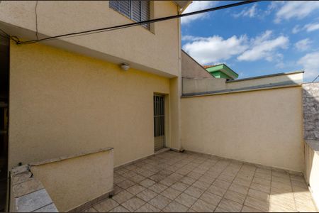 Casa à venda com 200m², 3 quartos e sem vaga Casa à venda com 200m², 3 quartos e sem vagaEntrada