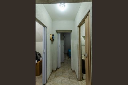 Casa à venda com 200m², 3 quartos e sem vaga Casa à venda com 200m², 3 quartos e sem vagaCorredor