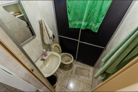 Casa à venda com 200m², 3 quartos e sem vaga Casa à venda com 200m², 3 quartos e sem vagaBanheiro - Casa 2