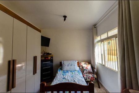 Casa à venda com 200m², 3 quartos e sem vaga Casa à venda com 200m², 3 quartos e sem vagaQuarto - Casa 1