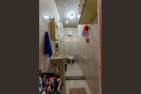 Casa à venda com 200m², 3 quartos e sem vaga Casa à venda com 200m², 3 quartos e sem vagaBanheiro - Casa 1