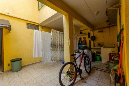 Casa à venda com 200m², 3 quartos e sem vaga Casa à venda com 200m², 3 quartos e sem vagaÁrea de Serviço