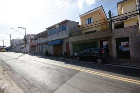 Casa à venda com 200m², 3 quartos e sem vaga Casa à venda com 200m², 3 quartos e sem vagaFachada