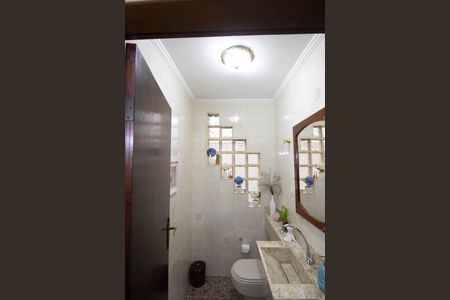 Casa à venda com 198m², 3 quartos e 5 vagasLavabo