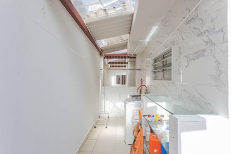 Casa para alugar com 135m², 3 quartos e 1 vagaÁrea de Serviço