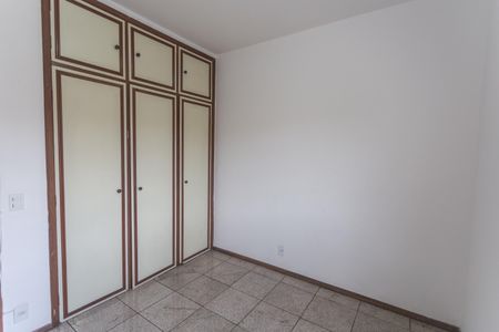 Apartamento à venda com 140m², 4 quartos e 2 vagas Apartamento à venda com 140m², 4 quartos e 2 vagasQuarto 1