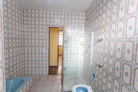Apartamento à venda com 140m², 4 quartos e 2 vagas Apartamento à venda com 140m², 4 quartos e 2 vagasBanheiro Social