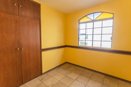 Apartamento à venda com 140m², 4 quartos e 2 vagas Apartamento à venda com 140m², 4 quartos e 2 vagasQuarto 3