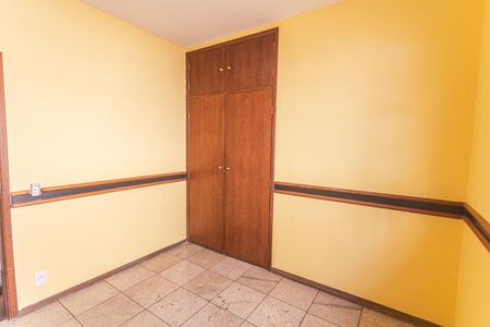Apartamento à venda com 140m², 4 quartos e 2 vagas Apartamento à venda com 140m², 4 quartos e 2 vagasQuarto 3