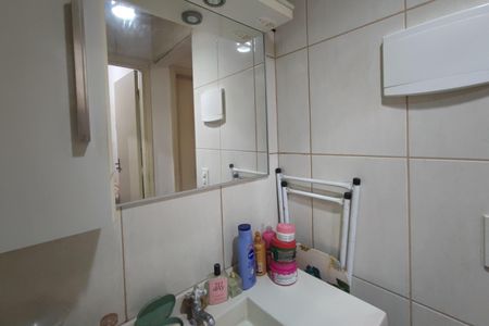 Casa à venda com 250m², 2 quartos e 2 vagas Casa à venda com 250m², 2 quartos e 2 vagasBanheiro Suíte