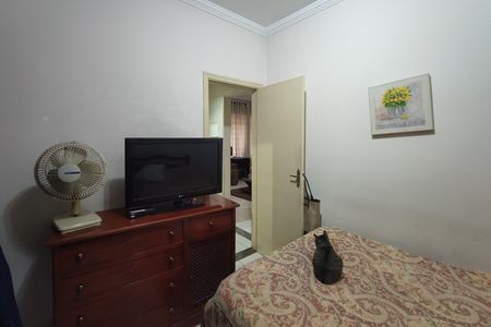 Casa à venda com 250m², 2 quartos e 2 vagas Casa à venda com 250m², 2 quartos e 2 vagasQuarto Suíte