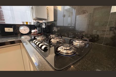 Casa de condomínio à venda com 207m², 3 quartos e 4 vagas Casa de condomínio à venda com 207m², 3 quartos e 4 vagasCozinha