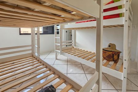 Apartamento para alugar com 400m², 4 quartos e 3 vagas Apartamento para alugar com 400m², 4 quartos e 3 vagasSuíte 2