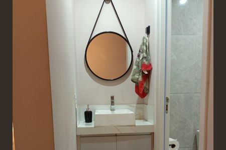 Apartamento à venda com 33m², 2 quartos e sem vaga Apartamento à venda com 33m², 2 quartos e sem vagaBanheiro