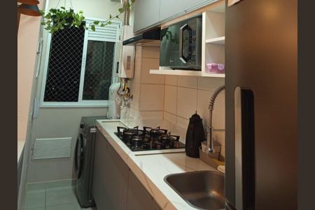 Apartamento à venda com 33m², 2 quartos e sem vaga Apartamento à venda com 33m², 2 quartos e sem vagaCozinha