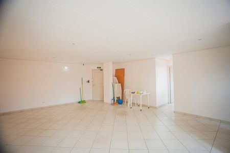 Apartamento à venda com 62m², 2 quartos e 2 vagas Apartamento à venda com 62m², 2 quartos e 2 vagasHall social