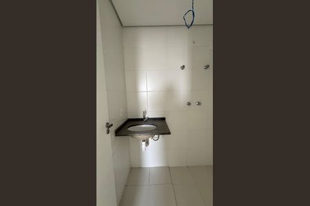Apartamento à venda com 54m², 2 quartos e 1 vaga Apartamento à venda com 54m², 2 quartos e 1 vagaBanheiro