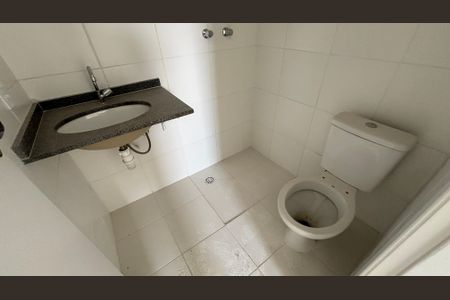 Apartamento à venda com 54m², 2 quartos e 1 vaga Apartamento à venda com 54m², 2 quartos e 1 vagaBanheiro da Suíte