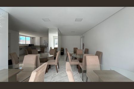 Apartamento à venda com 54m², 2 quartos e 1 vaga Apartamento à venda com 54m², 2 quartos e 1 vagaSalão de Festas